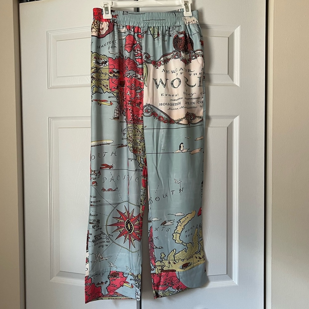 Globe Print Straight Leg Pants